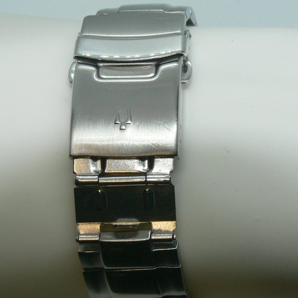 Bulova Marine Star World Time Mens Watch - Picture 8 of 10